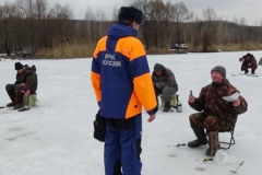 Толщина льда на реках Белгородской области уменьшилась до 7 см